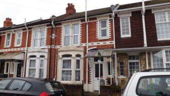 3 bedroom Terraced f...